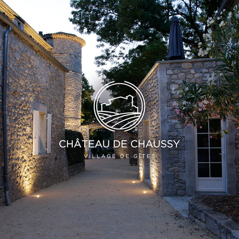 Création logo et site web Chateau de Chaussy